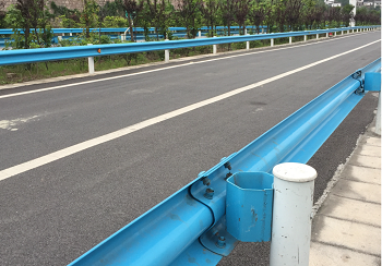 公路護欄等級分類